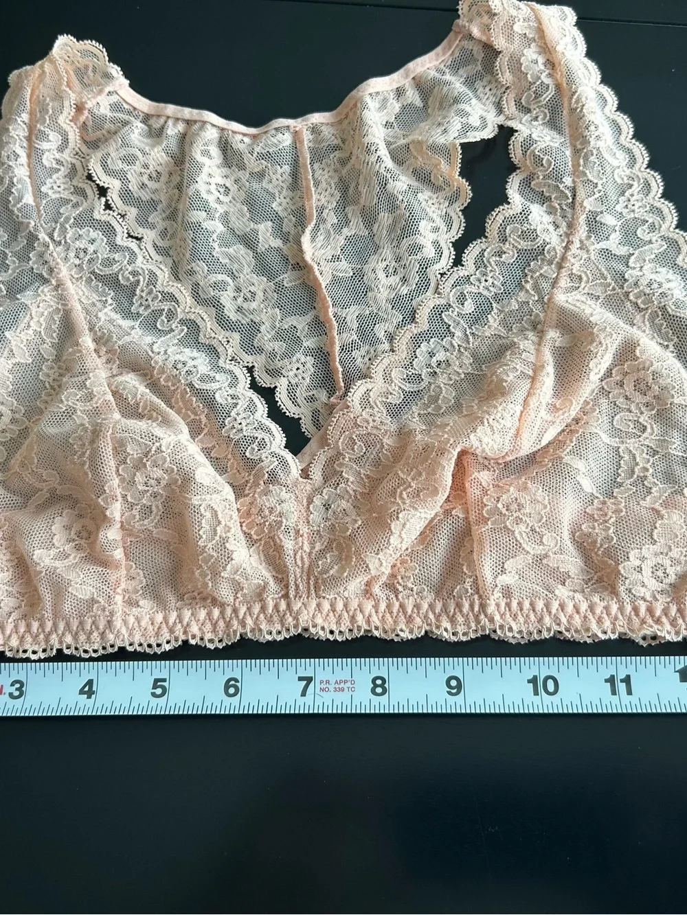 Victoria’s Secret Floral Lace Bralette XL Racerback blush Peach